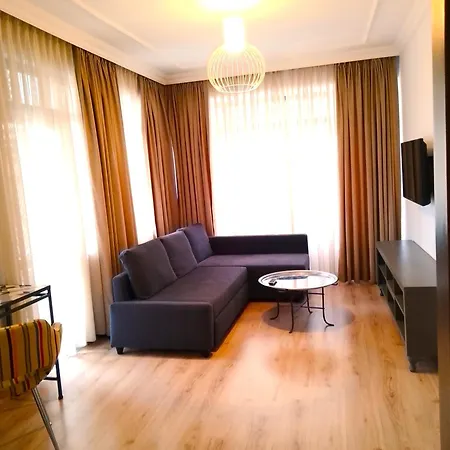Apartman Unique Flat With Balcony Near Hadrian's Gate Antalya