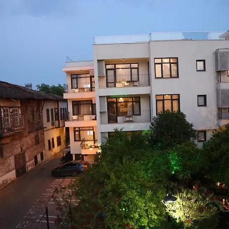 Unique Flat With Balcony Near Hadrian's Gate Appartement Antalya